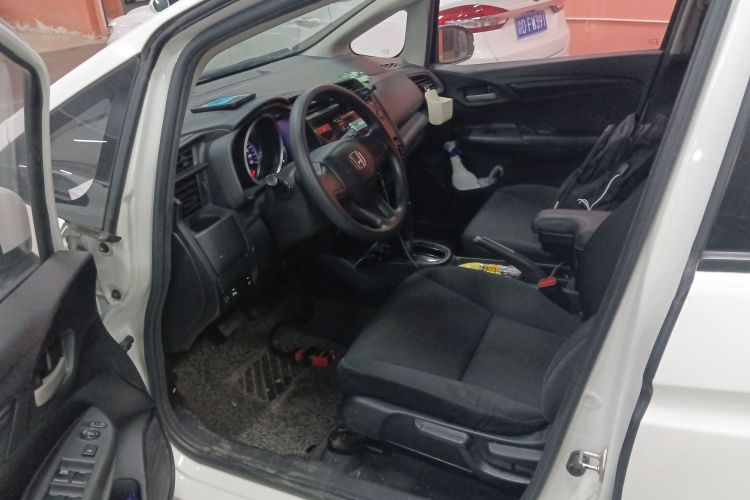 本田 飞度 2016款 1.5L LXS CVT舒适天窗版中控内饰7003