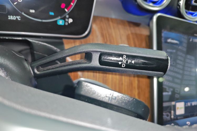 奔驰C级 2024款 改款 C 260 L局部细节18