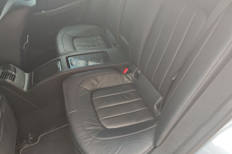 奔驰CLS 2015款 CLS 260中控内饰7004