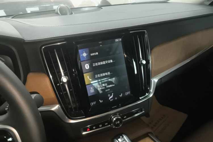 沃尔沃S90 2019款 T5 智雅版中控内饰16