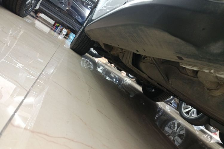 吉利汽车 博越 2020款 1.8TD DCT智联PRO机舱底盘30