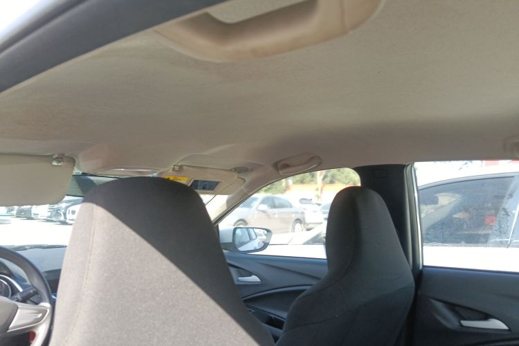 雪佛兰 科沃兹 2020款 325T 自动欣悦版中控内饰22