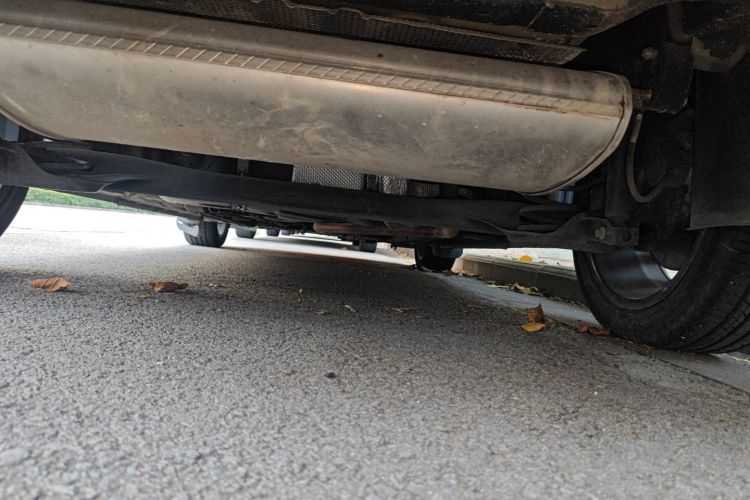 吉利汽车 帝豪 2023款 第4代冠军版 1.5L CVT尊贵型局部细节9009