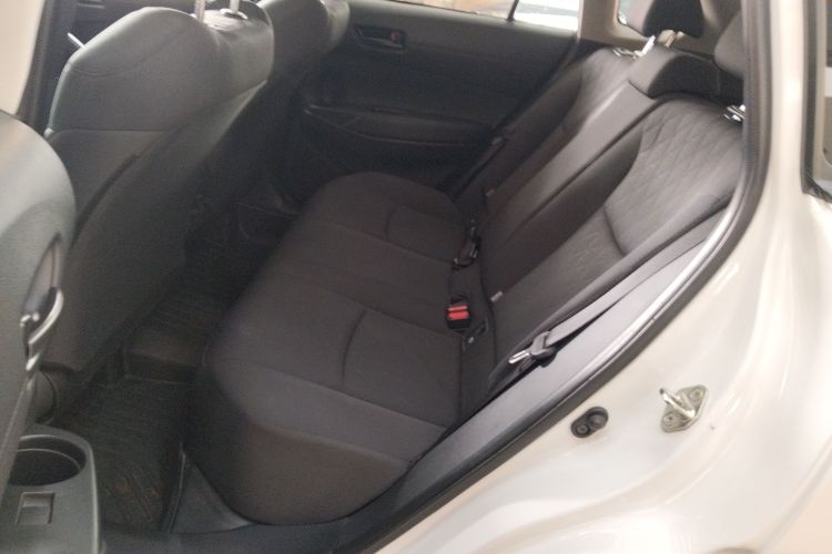 丰田 卡罗拉锐放 2024款 2.0L 精英版中控内饰21