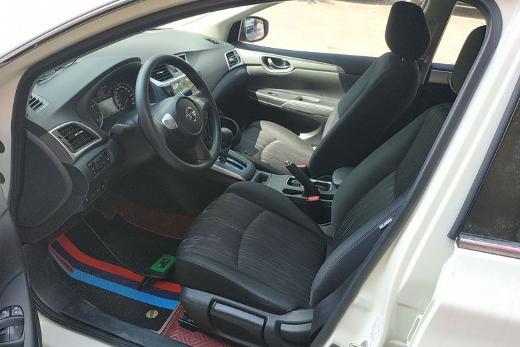 日产 轩逸 2022款 经典 1.6XE CVT舒适版局部细节19