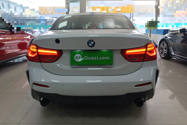 宝马1系 2022款 125i M运动曜夜版车身外观6