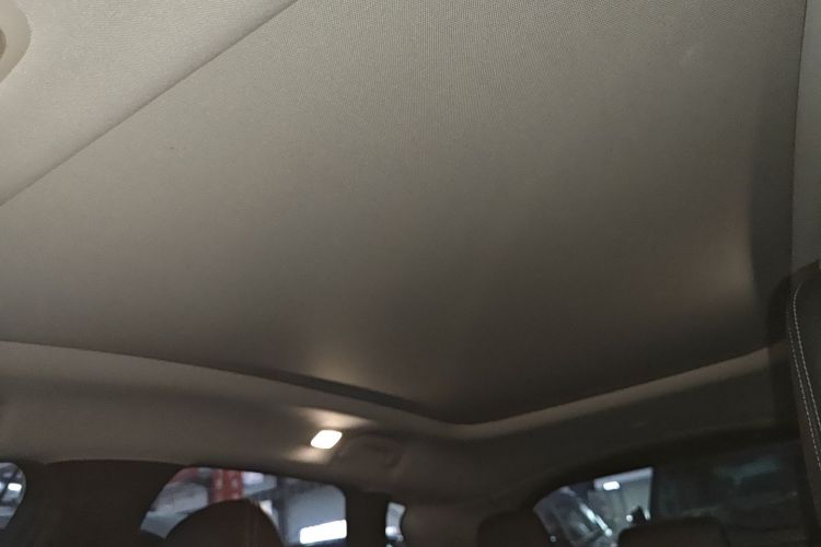 英菲尼迪QX50 2020款 2.0T 四驱领航版局部细节22