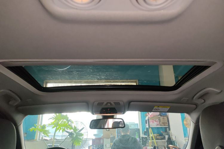 宝马3系 2018款 320Li 时尚型中控内饰22