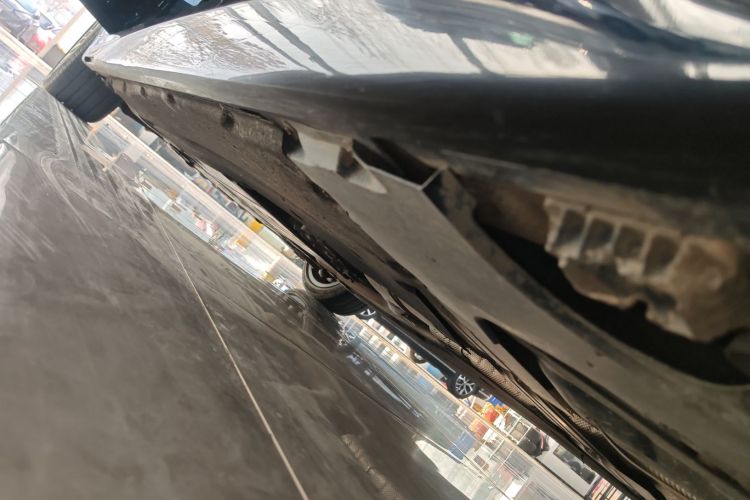 宝马5系 2020款 530Li xDrive M运动套装局部细节9002