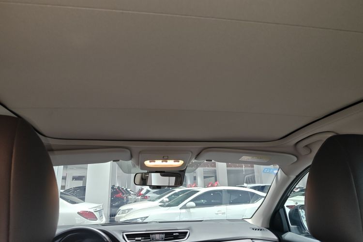 日产 逍客 2021款 2.0L CVT豪华领航版局部细节22