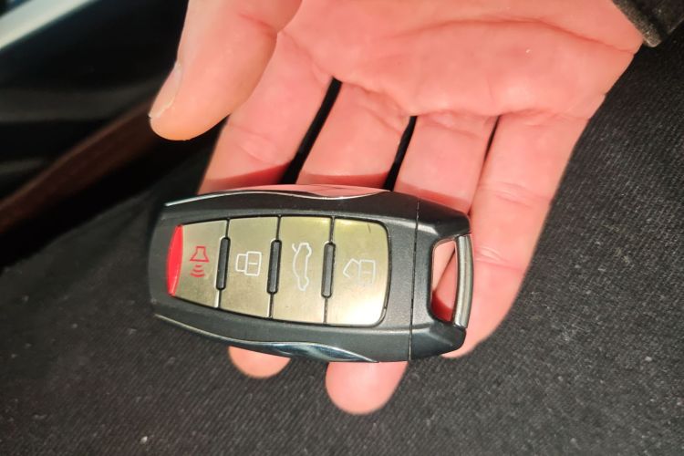 哈弗H7 2018款 改款 蓝标H7 2.0T 自动智享型中控内饰11