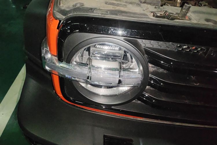 坦克300 2021款 越野版 2.0T 征服者车身外观8