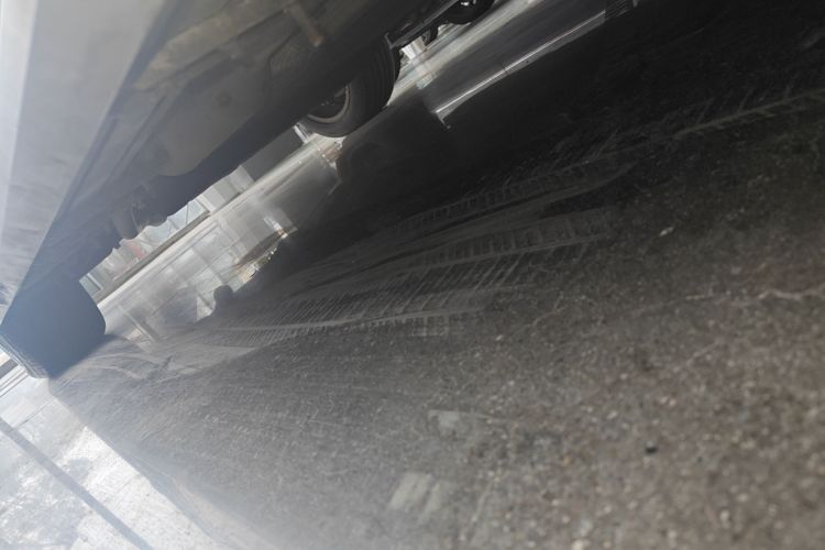 理想汽车 理想ONE 2021款 增程6座版局部细节9001