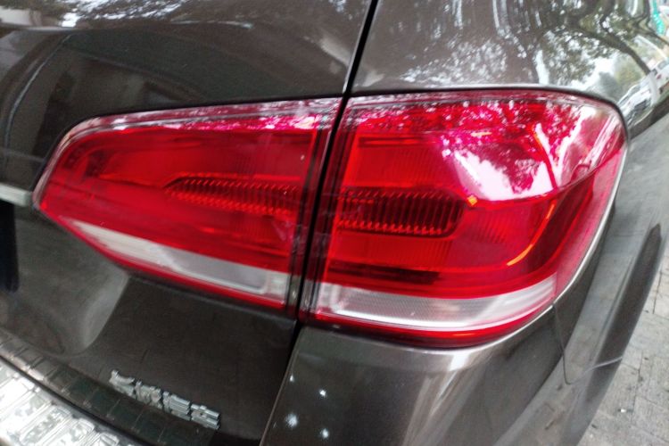 哈弗H6 2017款 蓝标 运动版 1.5T 自动两驱豪华型车身外观6006