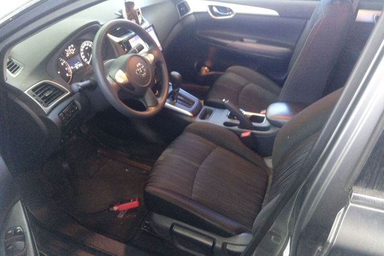 日产 轩逸 2021款 经典 1.6XE CVT舒适版局部细节19