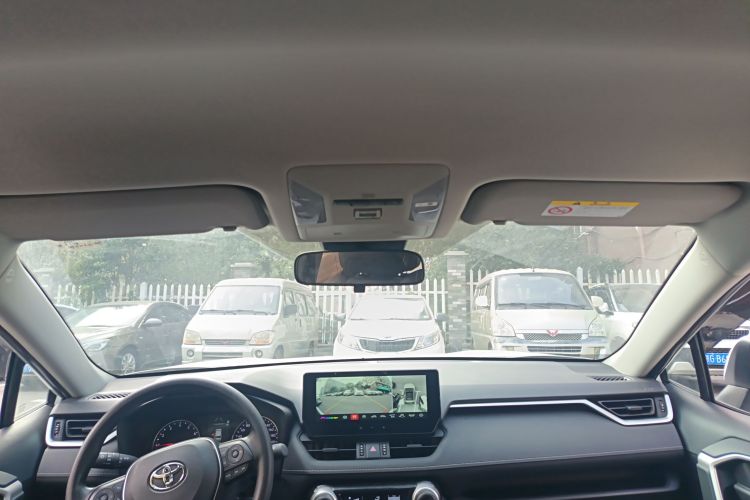 丰田 RAV4荣放 2024款 2.0L CVT两驱都市版中控内饰22