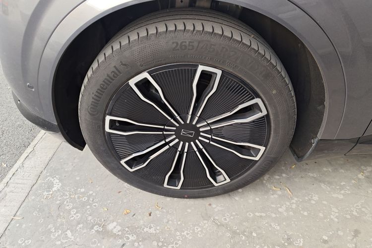 阿维塔07 2024款 Max增程版车身外观6007