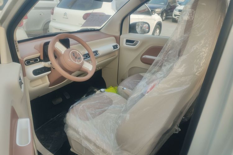 五菱汽车 宏光MINIEV 2024款 第三代 215km 青春版中控内饰19