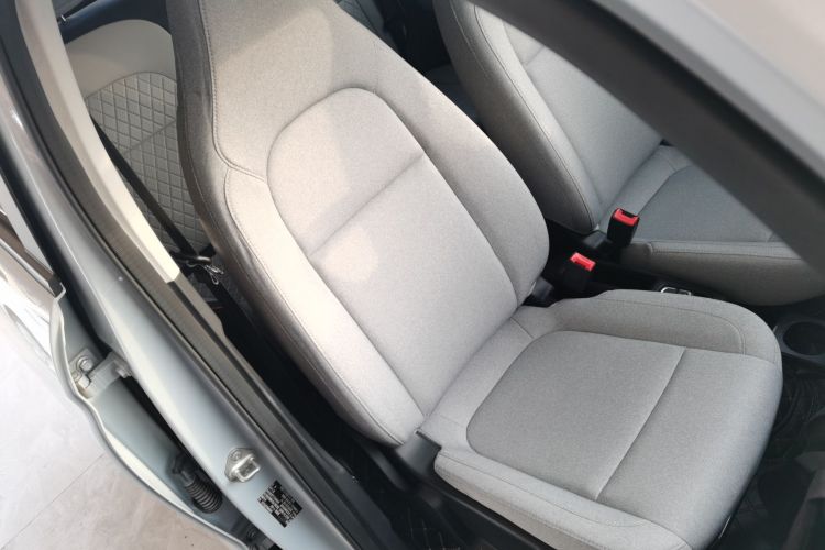 零跑汽车 零跑T03 2023款 310轻享版局部细节41