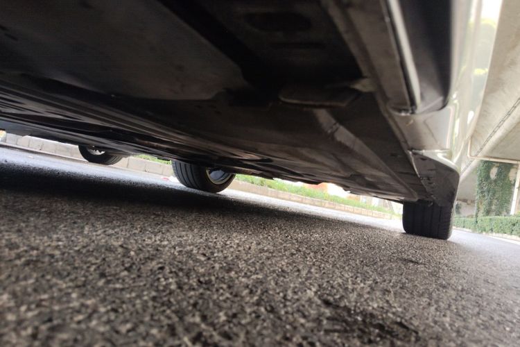 宝马3系 2020款 改款 325Li M运动曜夜套装局部细节9004