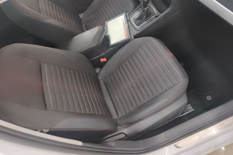 大众 朗逸 2023款 280TSI DSG星空满逸版局部细节41