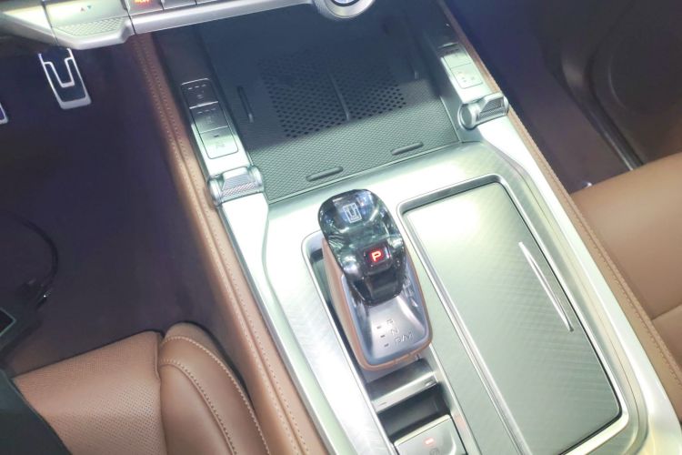 坦克700新能源 2024款 Hi4-T 极境版中控内饰18