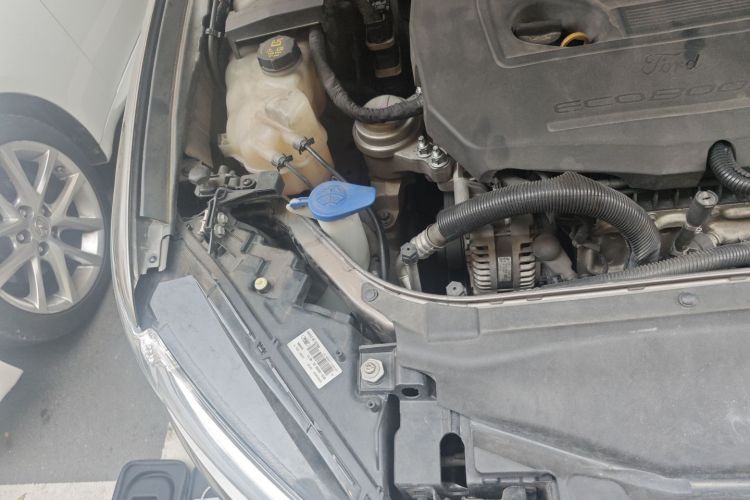 福特 蒙迪欧 2013款 1.5L GTDi180时尚型局部细节9006