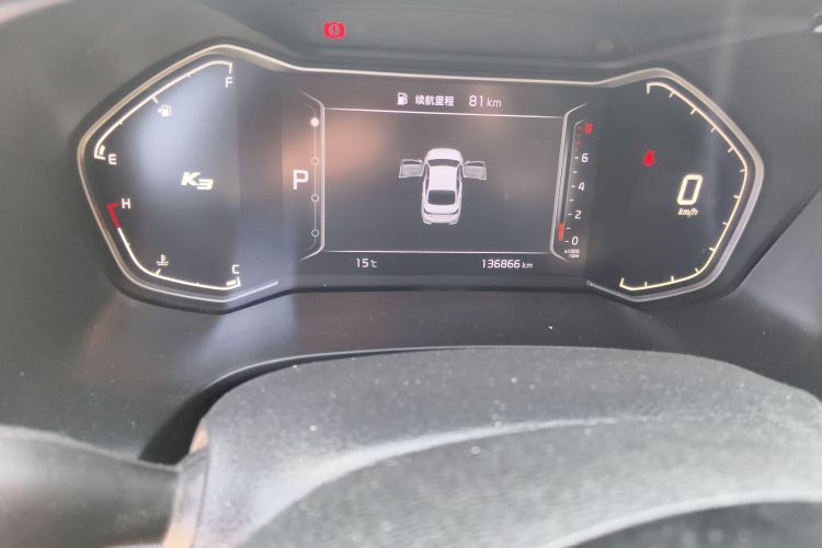 起亚K3 2021款 改款 1.5L CVT时尚版中控内饰15