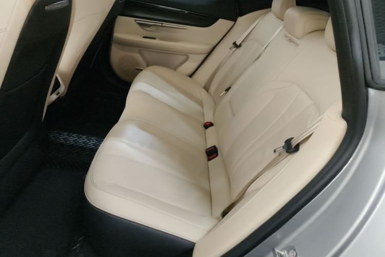 小鹏P7 2022款 670N+中控内饰7004