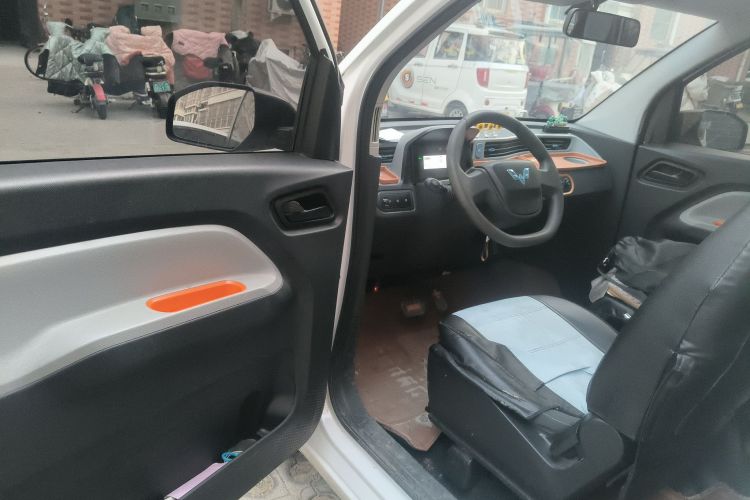 五菱汽车 宏光MINIEV 2020款 自在款 磷酸铁锂中控内饰7003