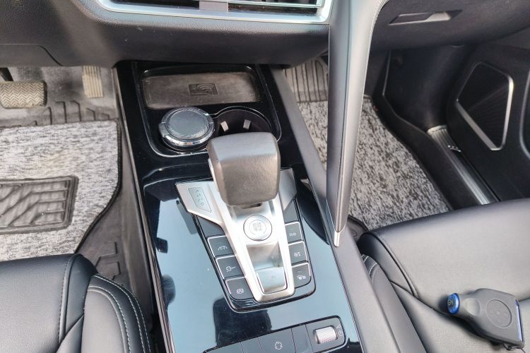 比亚迪 宋Pro 2019款 1.5T 自动豪华型中控内饰18