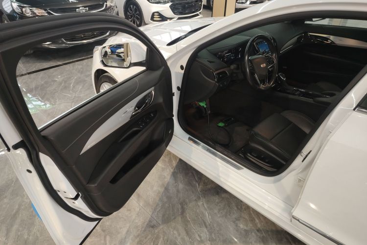 凯迪拉克ATS-L 2017款 28T 时尚型中控内饰20