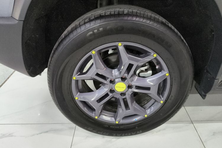 捷途旅行者 2024款 2.0T 四驱穿越PRO娱乐版车身外观6008