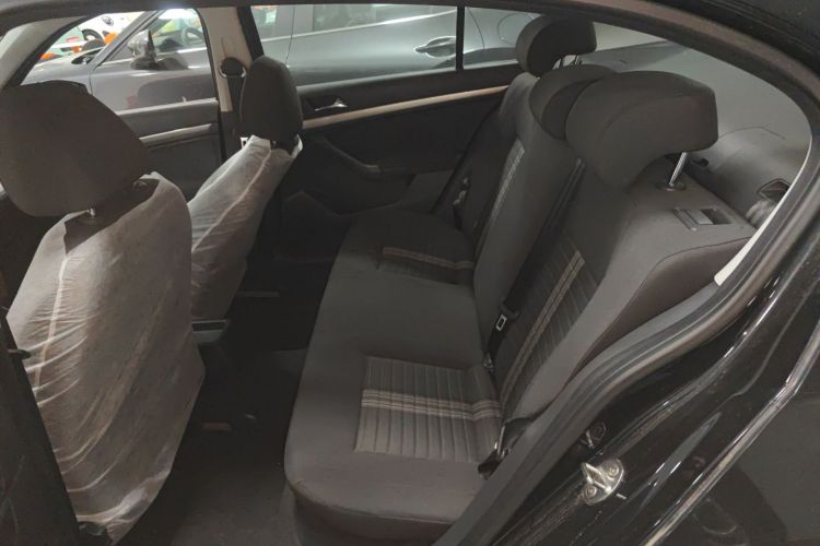 大众 2019款 朗逸启航 1.5L 自动风尚版 国VI中控内饰7004