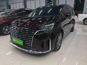 别克GL8 2022款 改款 Avenir艾维亚 六座贤礼版