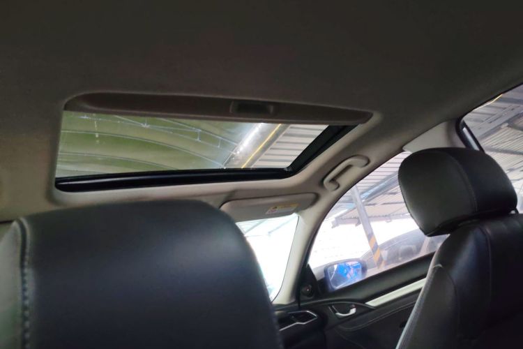 本田 思域 2019款 180TURBO CVT尚动版 国VI局部细节22