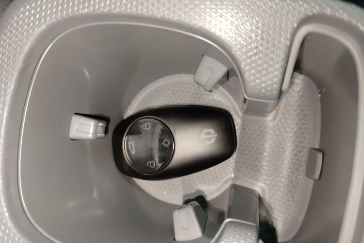 零跑汽车 零跑T03 2025款 403舒享版中控内饰7001