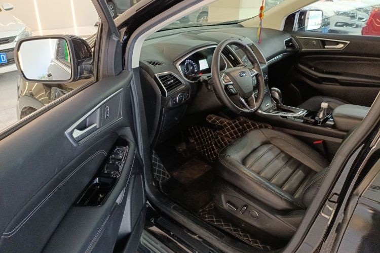 福特 锐界 2018款 EcoBoost 245 两驱豪锐型 7座 国V中控内饰7003