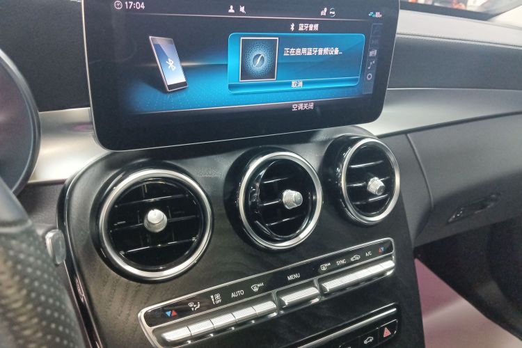 奔驰C级 2021款 C 260 L 运动版中控内饰16