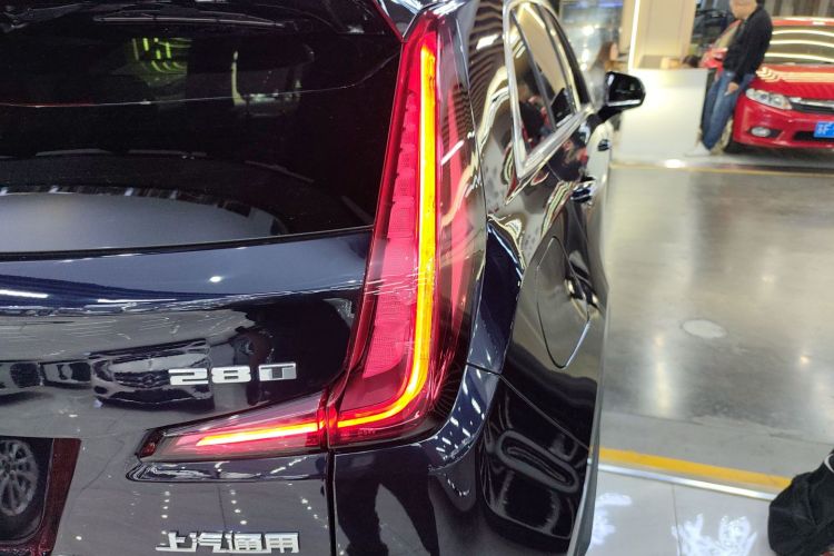 凯迪拉克XT4 2020款 改款 28T 两驱领先型车身外观9