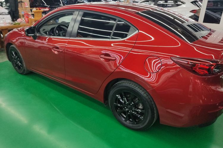 马自达3 昂克赛拉 2016款 三厢 1.5L 自动舒适型车身外观4