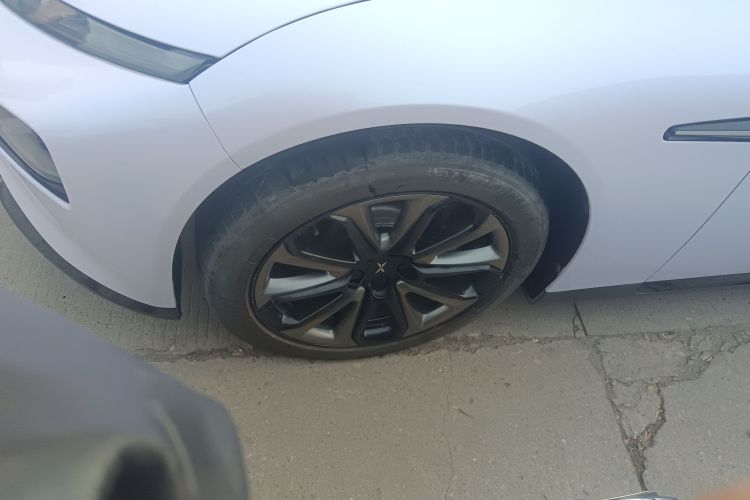 小鹏P7 2022款 480G+车身外观6007