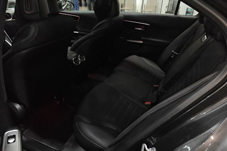 奔驰C级 2024款 C 200 L 运动版中控内饰7004