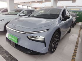 小鹏G7 2025款 702 超长续航 Ultra