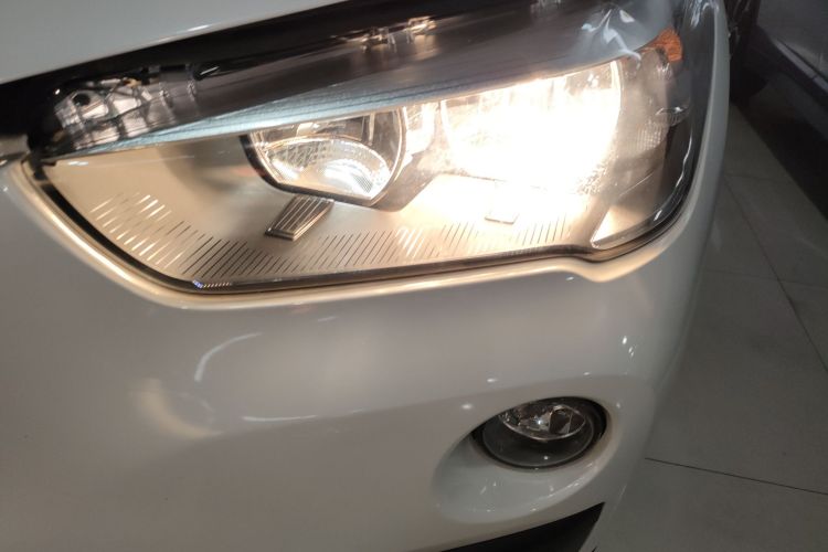 宝马X1 2019款 sDrive18Li 时尚型局部细节36