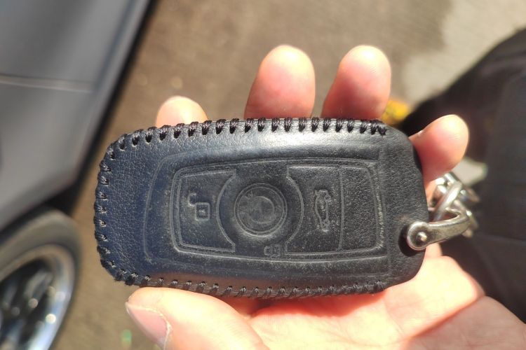 宝马3系 2018款 320i M运动套装中控内饰7001