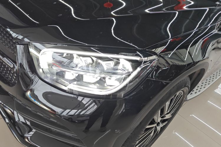 奔驰GLC轿跑 2021款 GLC 300 4MATIC 轿跑SUV局部细节36