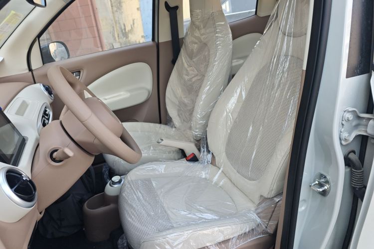 五菱汽车 宏光MINIEV 2025款 四门版 进阶款中控内饰19