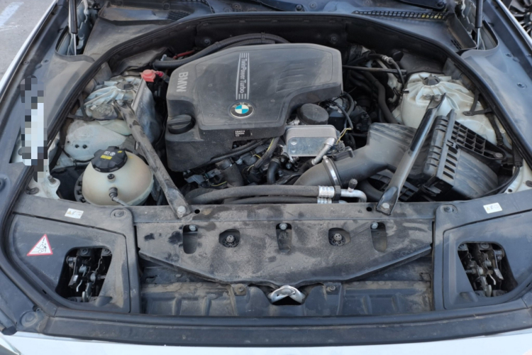 宝马5系 2014款 520Li 典雅型局部细节24