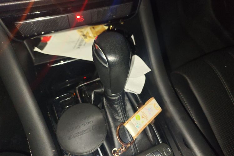 马自达 阿特兹 2020款 2.0L 蓝天豪华版中控内饰18